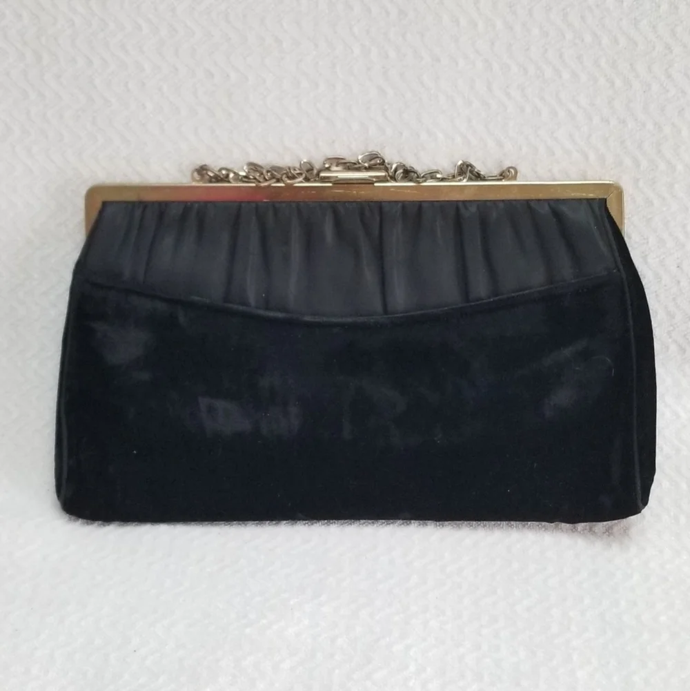 Antique HL U.S.A Black velvet satin Clutch Purse with Goldtone chain.